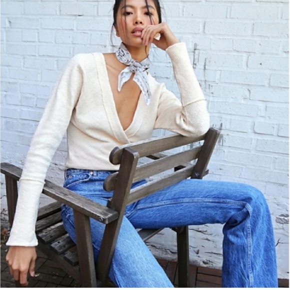 NWT Free People Lupine Tee Top Sugar Cookie Bohemian Thermal Knit Fall Boho M - Picture 1 of 10